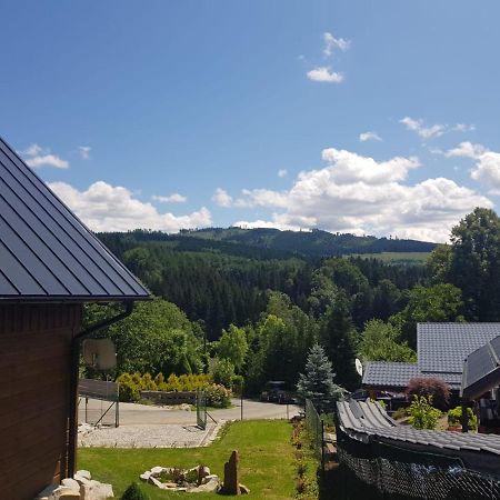 Roubenka Strma Villa เยเซนิค ภายนอก รูปภาพ